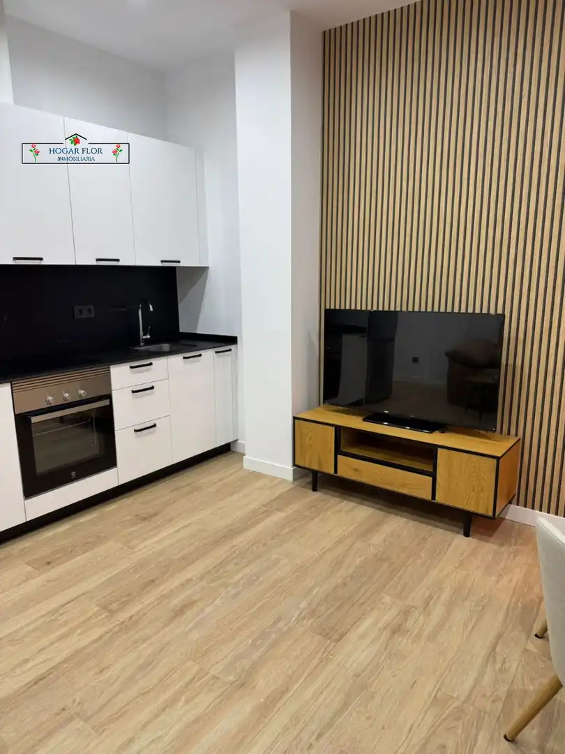 Cuina de Apartament en venda en Salamanca amb Aire condicionat i Calefacció