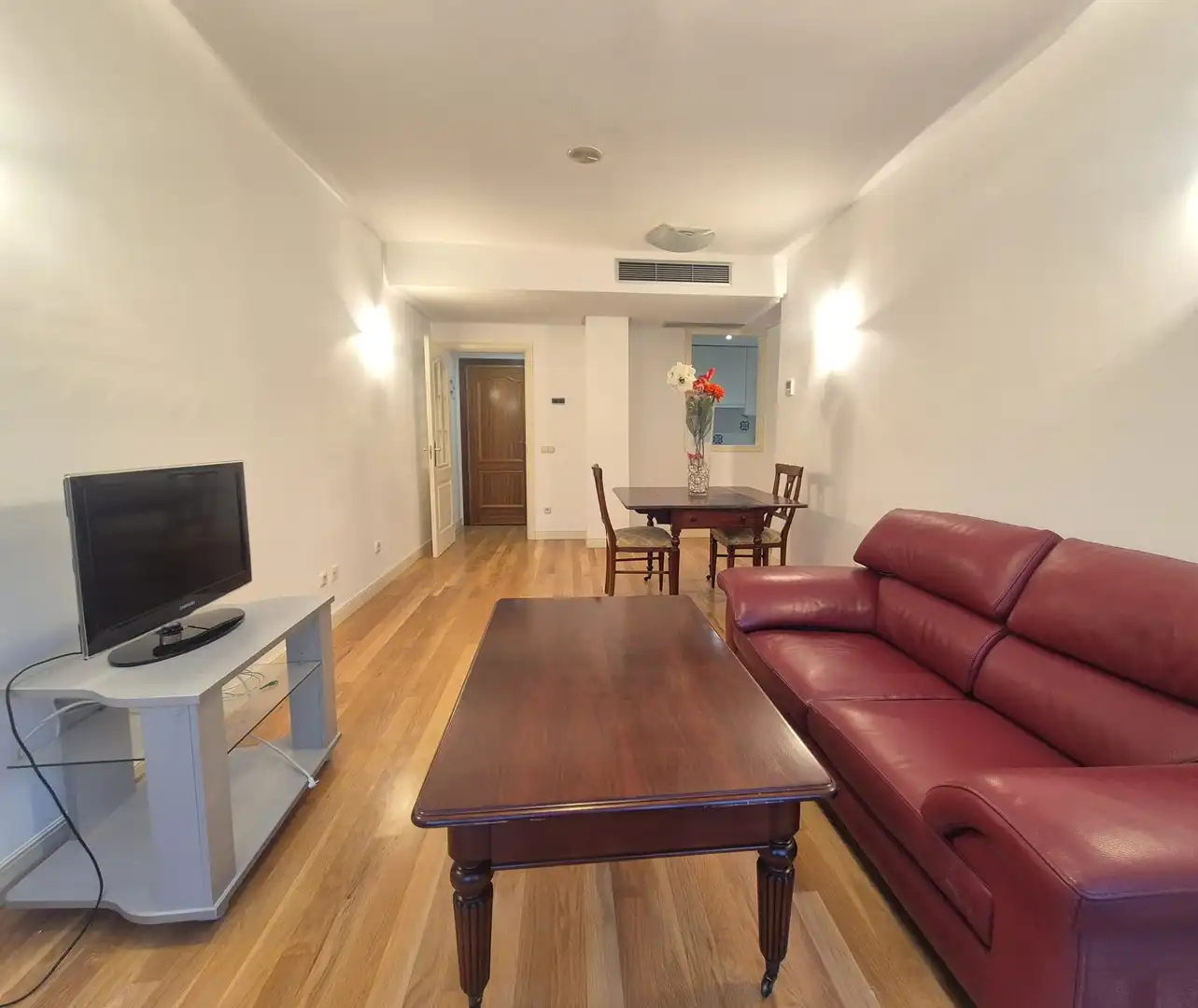 Living room of Apartments for rent in Madrid  with Air Conditioner, Heating and Private garden