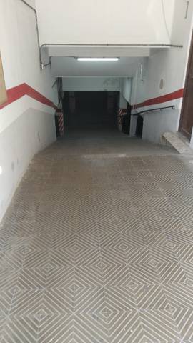 Garaje en Alquiler en Carrer de la Pianista Empar Iturbi, 52 en Malilla
