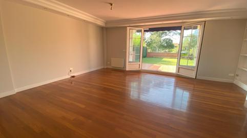 Photo 3 of Single-family semi-detached for sale in Loiu, Bizkaia