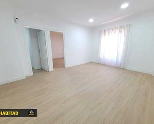 Bedroom of Flat for sale in Alcañiz  with Oven, Balcony and Alarm