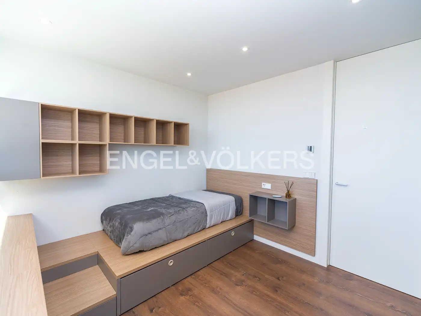 Bedroom of Houses for sale in Elche / Elx  with Air Conditioner, Heating and Private garden