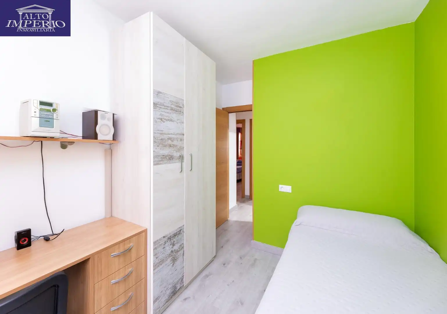 Habitación de Piso en venta en Granada con Aire acondicionado, Calefacción y Trastero