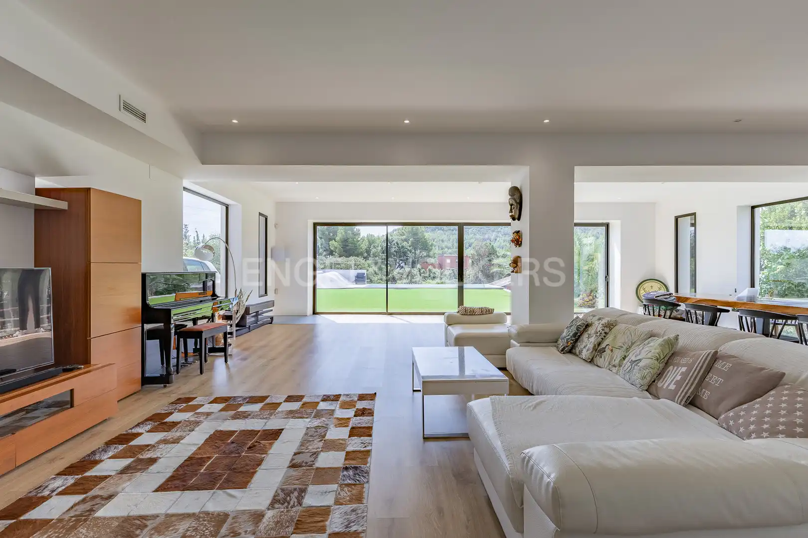 Living room of Houses for sale in Gavà  with Air Conditioner, Heating and Private garden