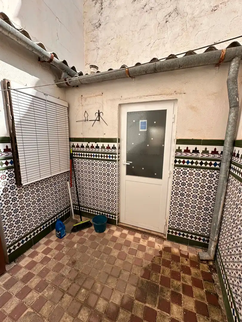 Bany de Casa o xalet en venda en Úbeda amb Terrassa, Traster i Balcó