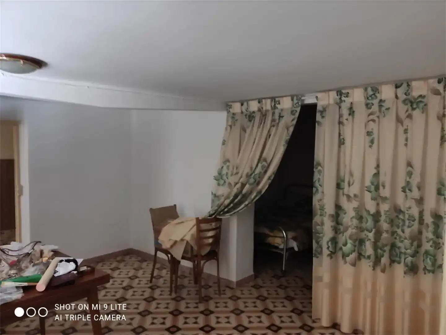 Sala de estar de Casa adosada en venta en Cisla
