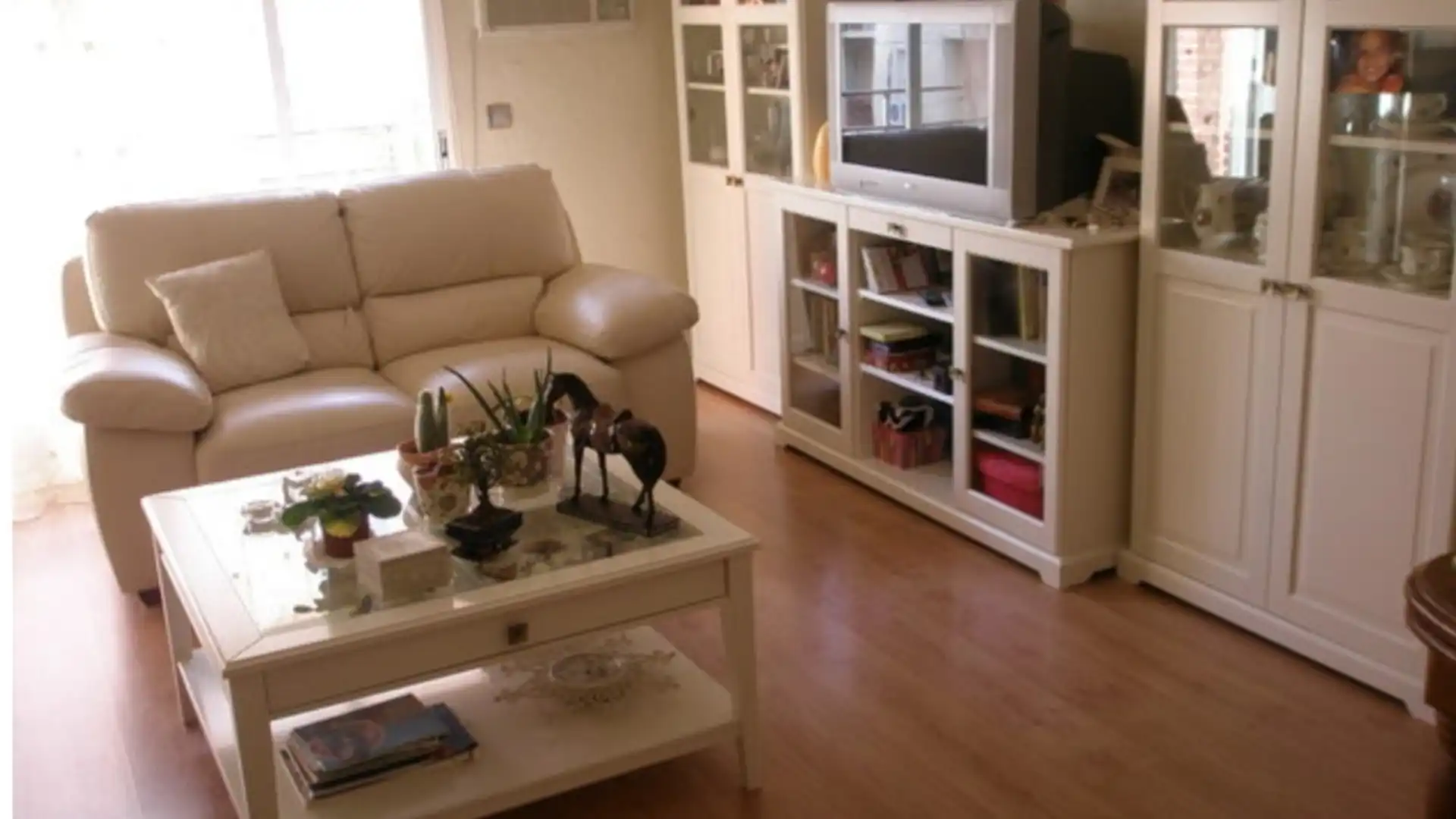 Living room of Flat for sale in Badajoz Capital  with Air Conditioner, Heating and Terrace