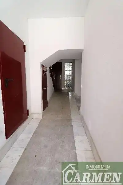 Local comercial de lloguer a Santiago - Coronación, imagen 3