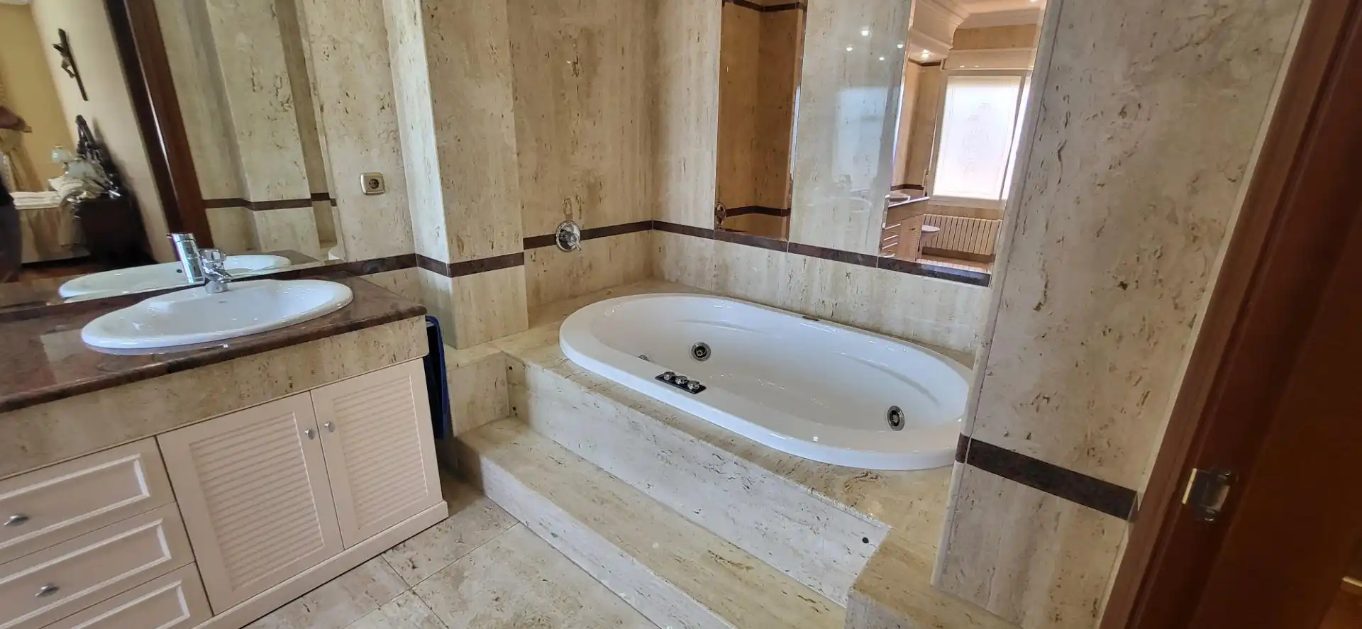 Baño de Casa o chalet en venta en Albacete con Aire acondicionado, Jardín privado y Terraza