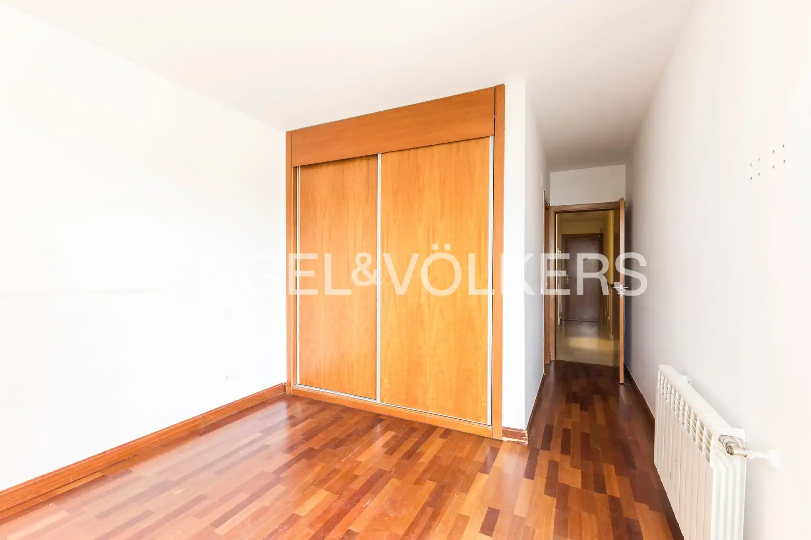 Bedroom of Detached homes for sale in Paracuellos de Jarama  with Air Conditioner, Heating and Private garden