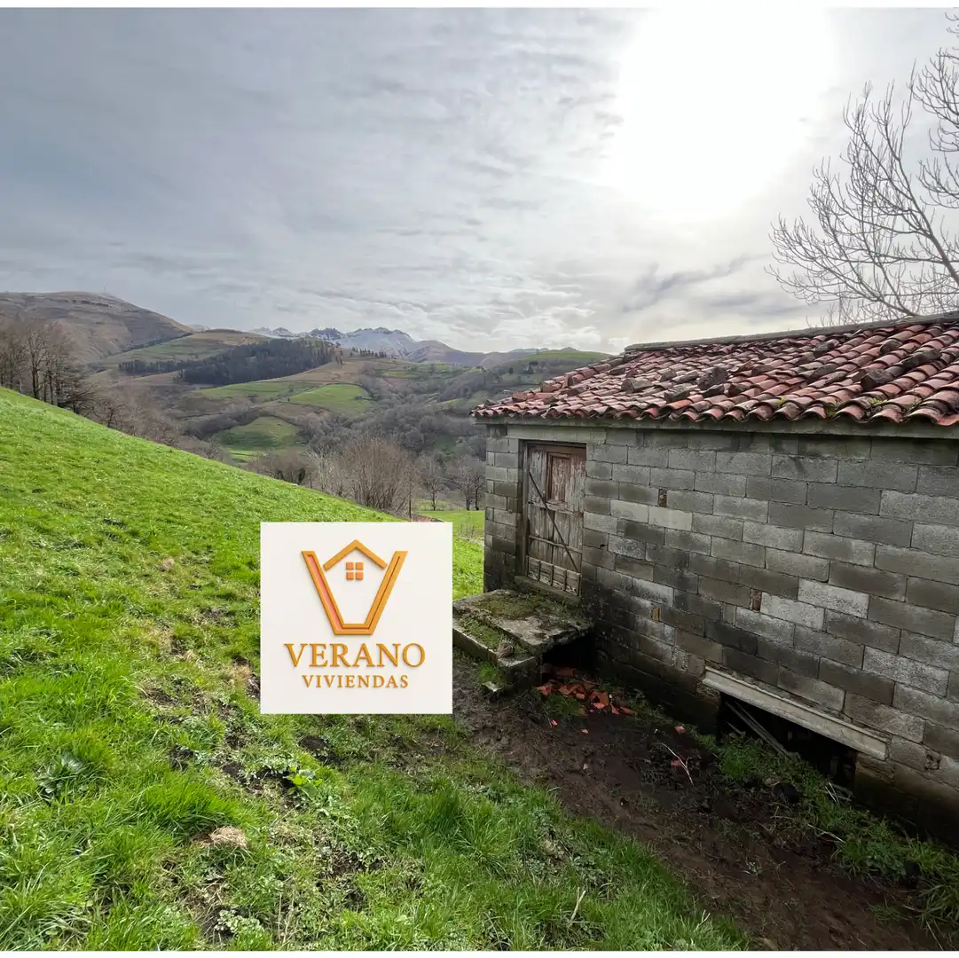 Casa rústica amb jardí en venda a Barrio Campillo 5, imagen 28