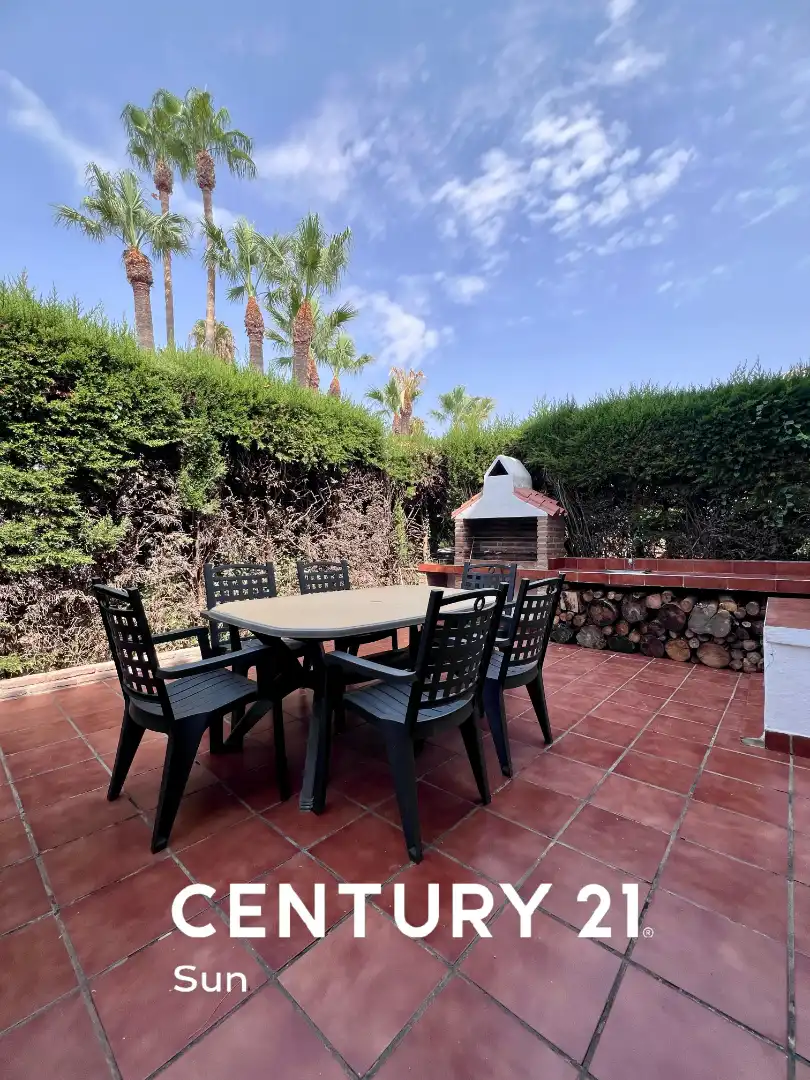 Terraza de Casa adosada en venta en Estepona con Jardín privado, Terraza y Lavadora