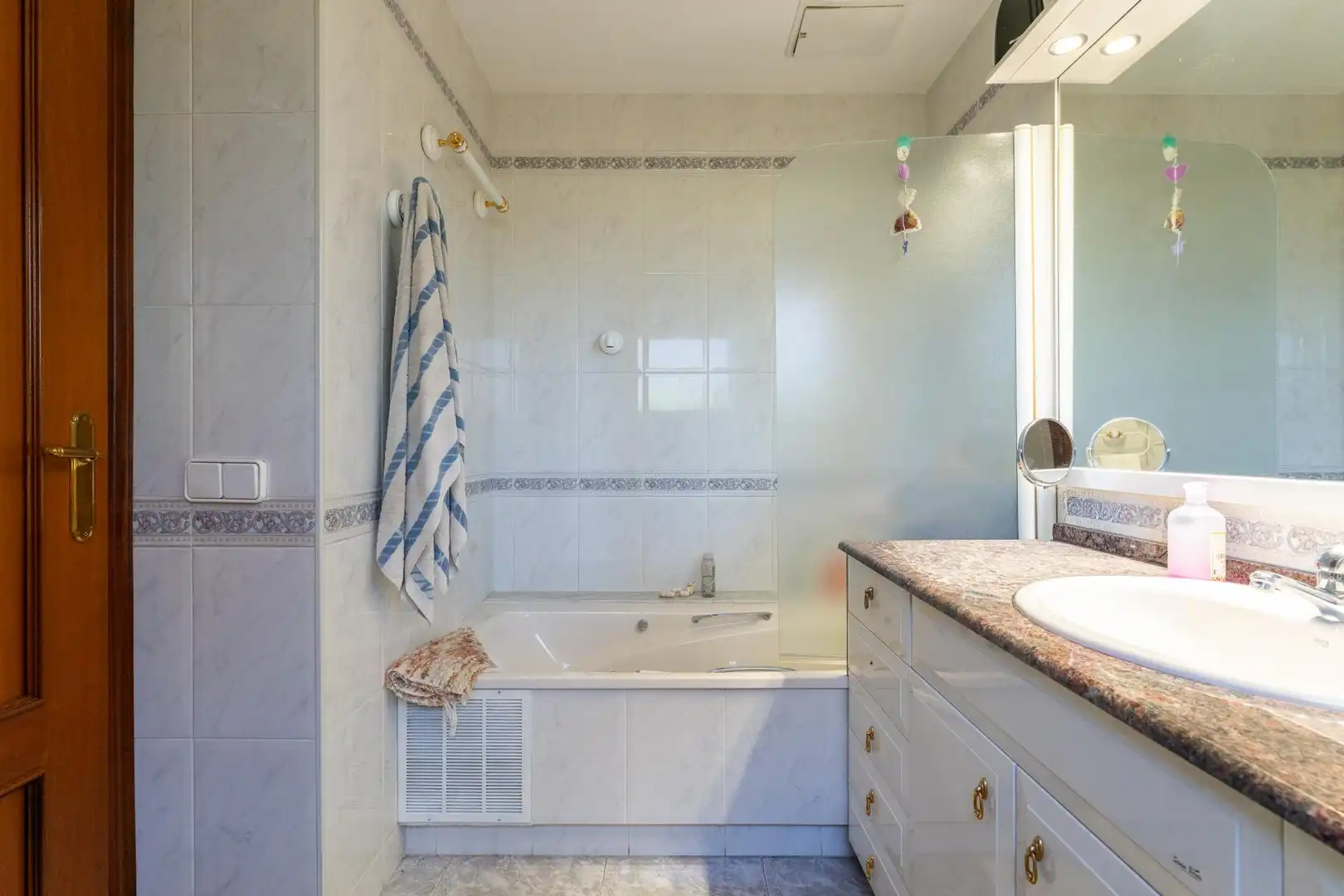 Baño de Casa o chalet en venta en Cambrils con Calefacción y Terraza
