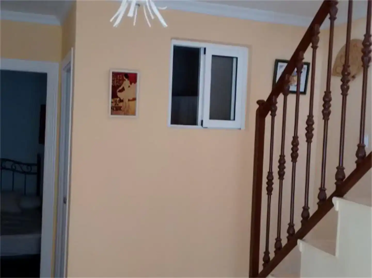 Casa adosada en venda en Guadalcanal amb Moblat i Balcó