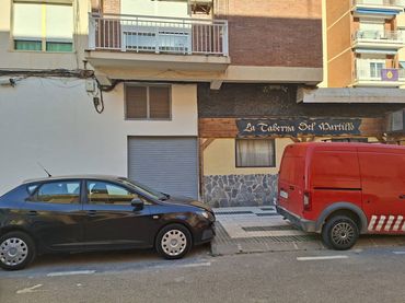 Local comercial en venda a Calle de Ramón J. Sender