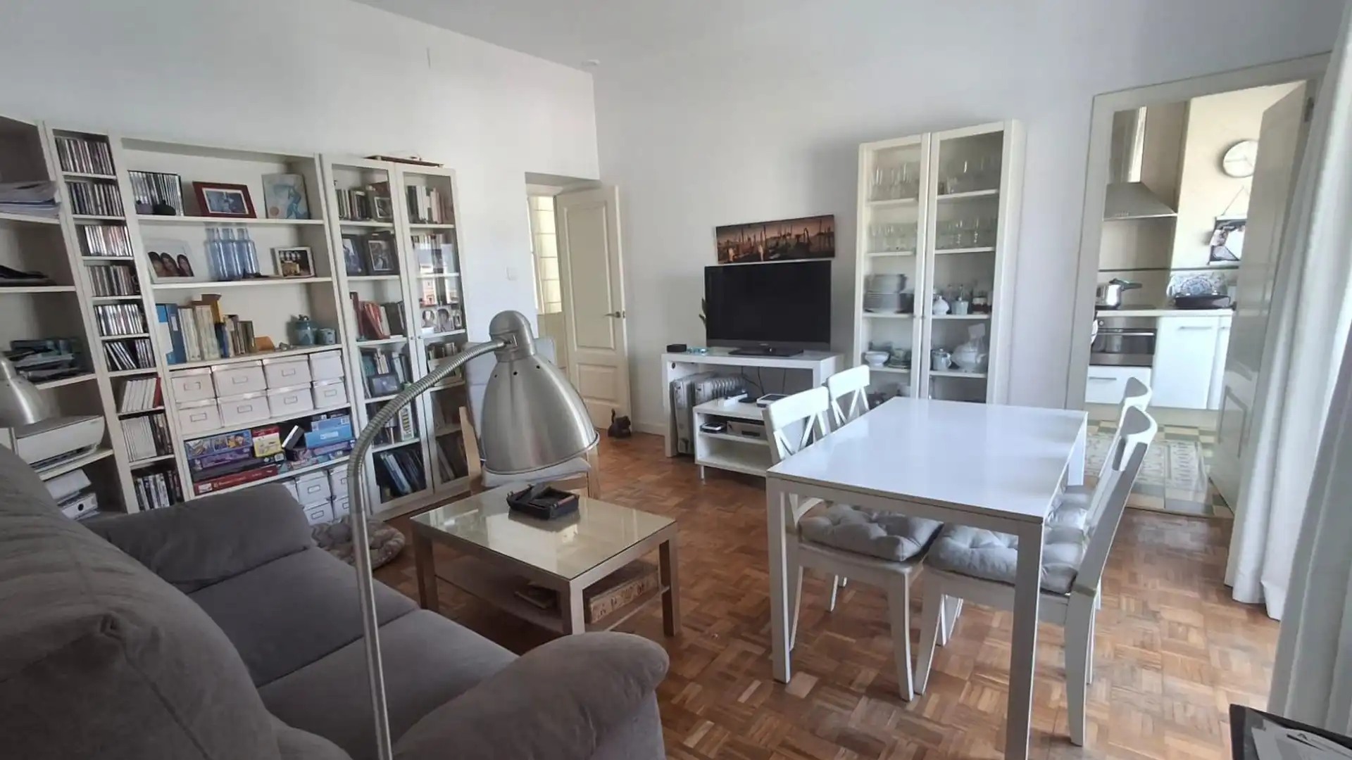 Sala de estar de Piso en venta en  Cádiz Capital con Aire acondicionado