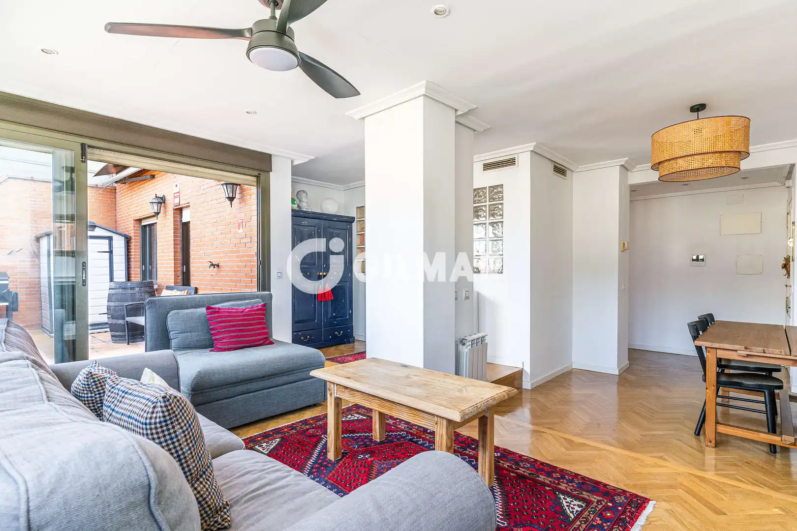 Sala de estar de Ático en venta en Villaverde