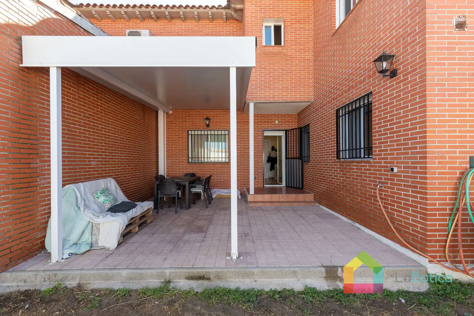 Terraza de Casa adosada en venta en Carmena con Calefacción
