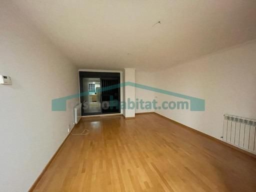 Living room of Flat for sale in La Pobla de Vallbona  with Air Conditioner, Heating and Private garden