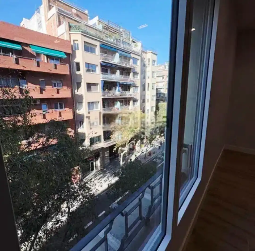 Pis amb terrassa en venda a Eixample, imagen 3