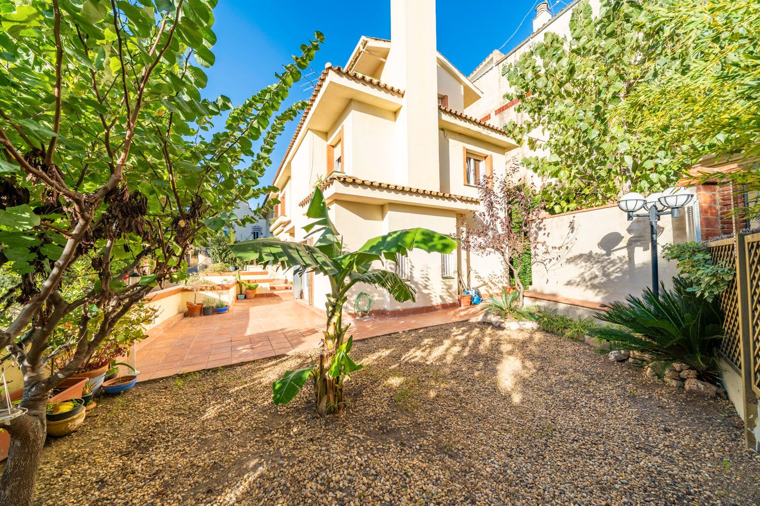 Jardí de Casa o xalet en venda en Tiana amb Calefacció, Jardí privat i Parquet