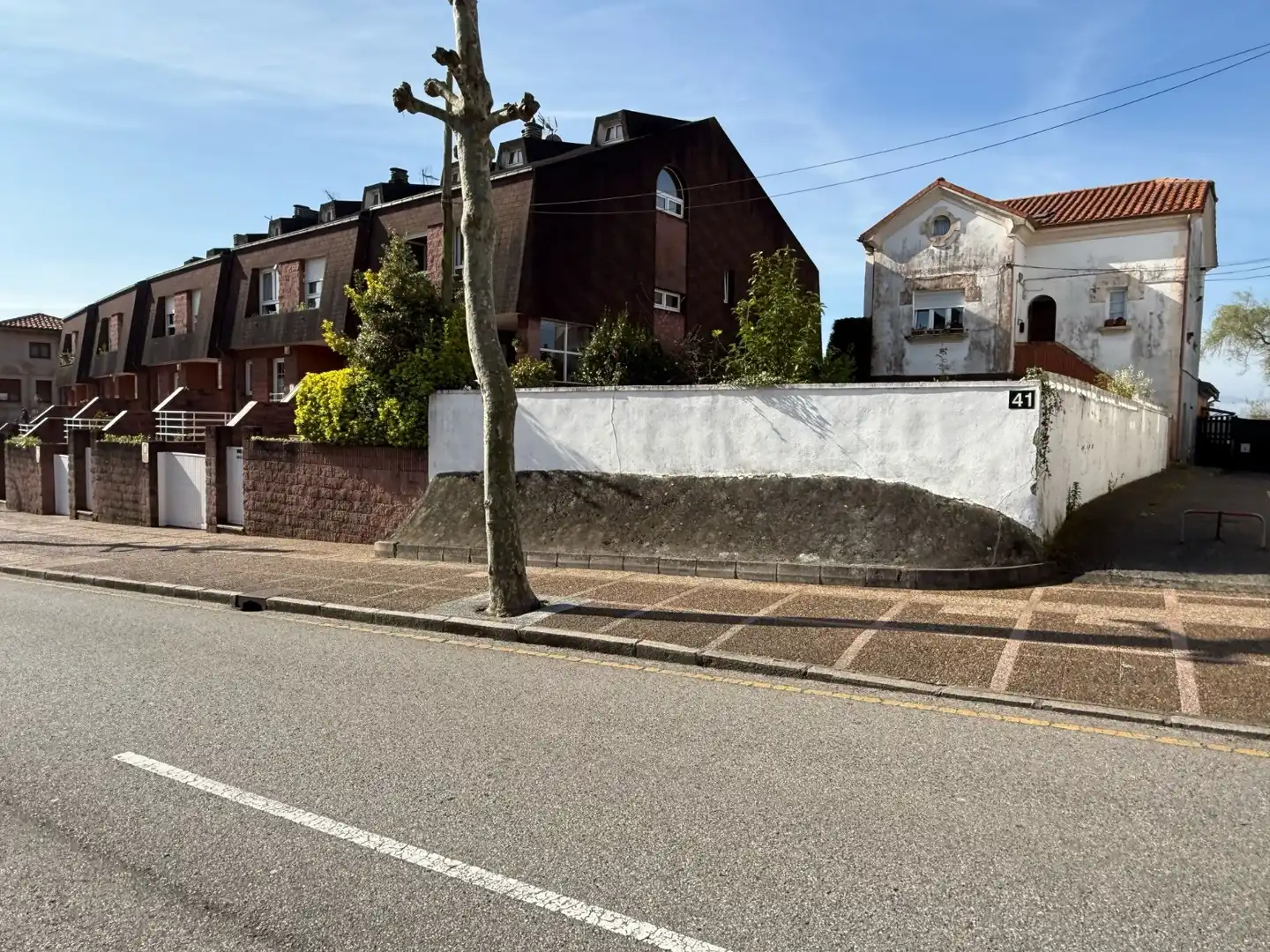Vista exterior de Casa o xalet en venda en Oviedo 