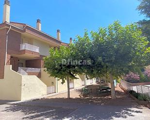 Exterior view of House or chalet for sale in  Teruel Capital  with Terrace