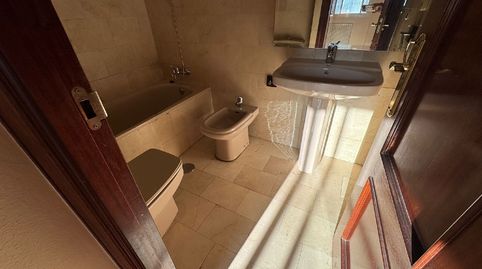 Foto 5 de Piso en venta en C/ Nardos, Valderas - Los Castillos, Alcorcón