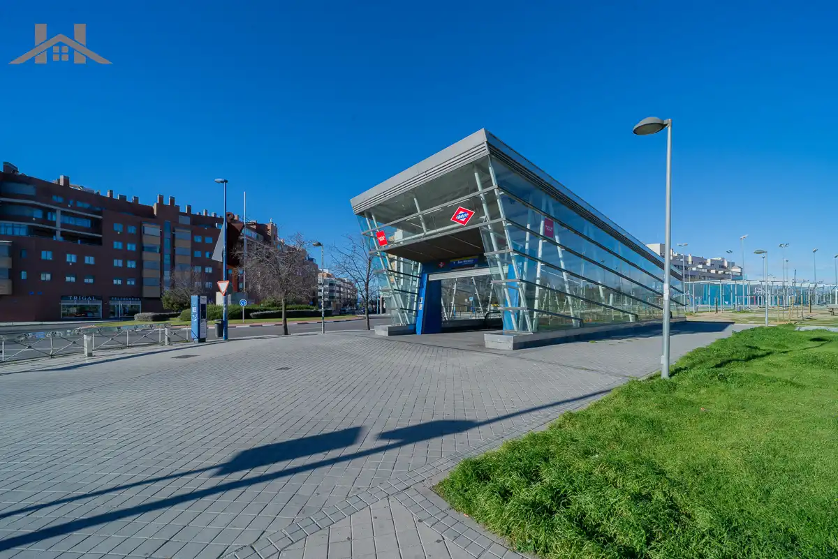 Außenansicht von Wohnung zum Verkauf in Leganés mit Heizung und Terrasse
