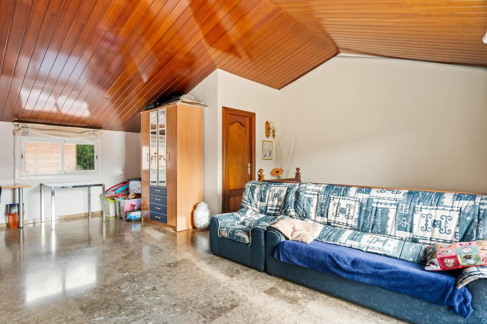 Sala d'estar de Casa adosada en venda en La Palma de Cervelló amb Calefacció, Jardí privat i Forn