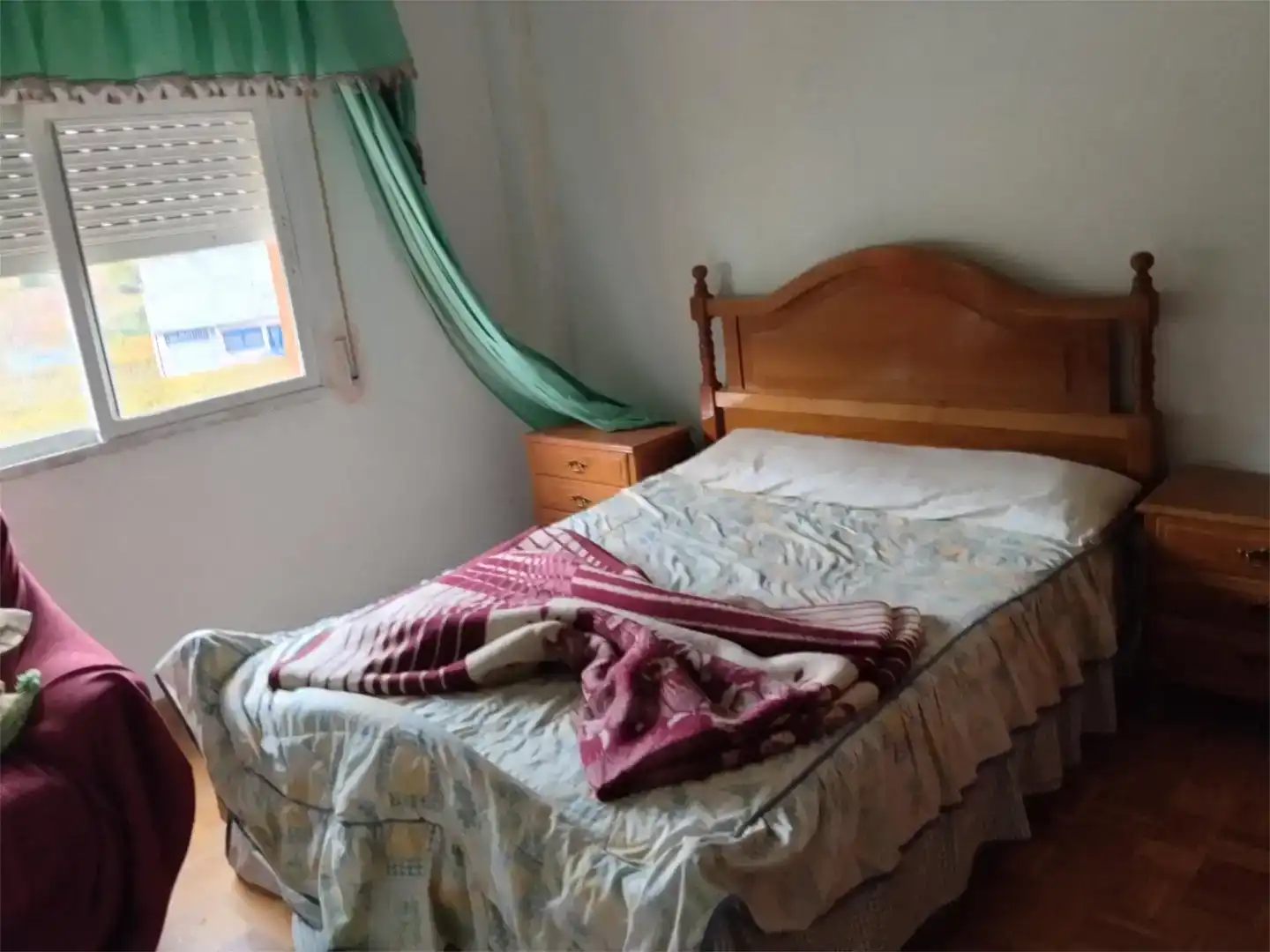 Dormitori de Pis en venda en Vilamartín de Valdeorras amb Parquet, Traster i Moblat