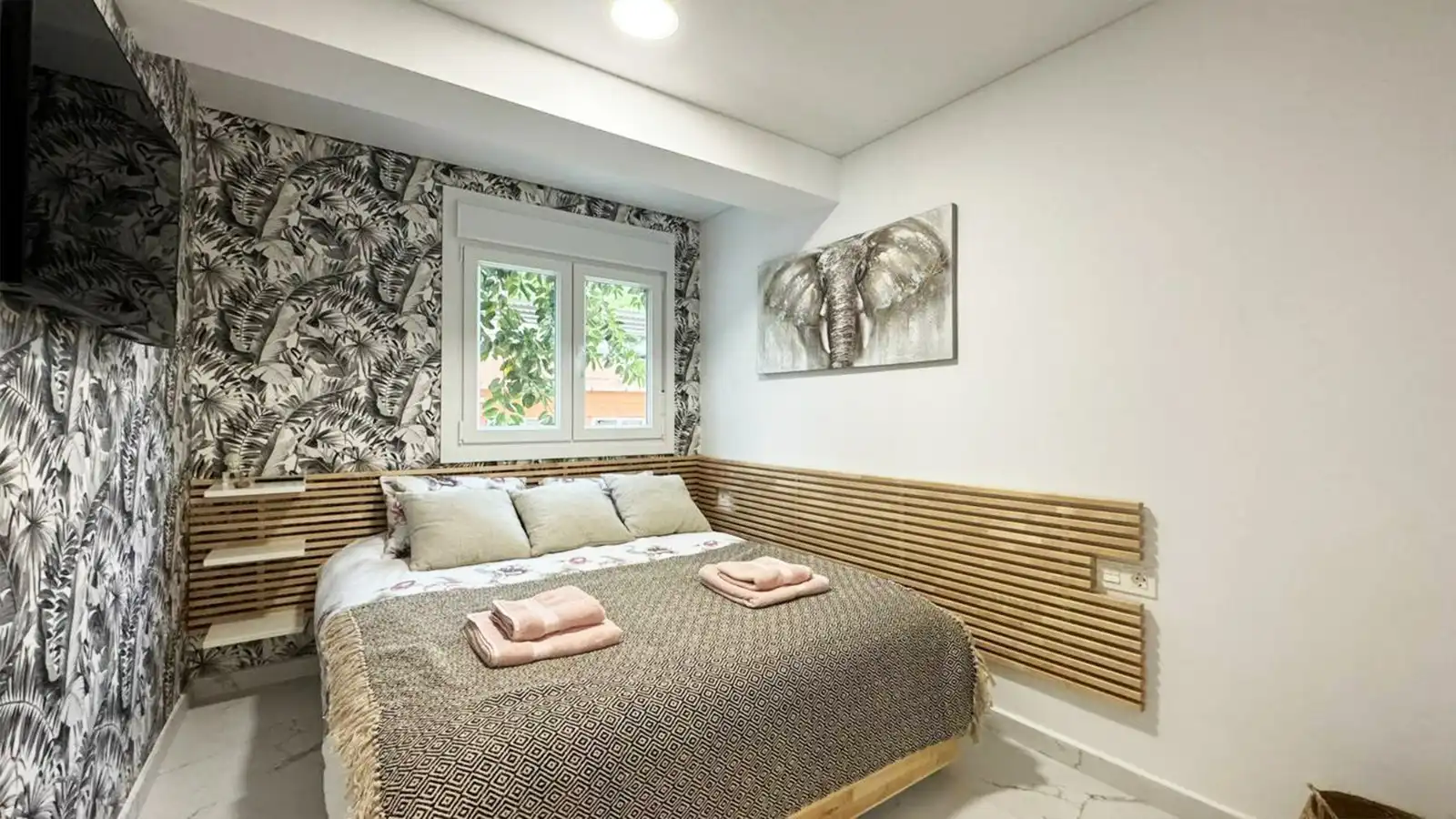 Habitación de Apartamento en venta en Elche / Elx con Aire acondicionado, Terraza y Amueblado