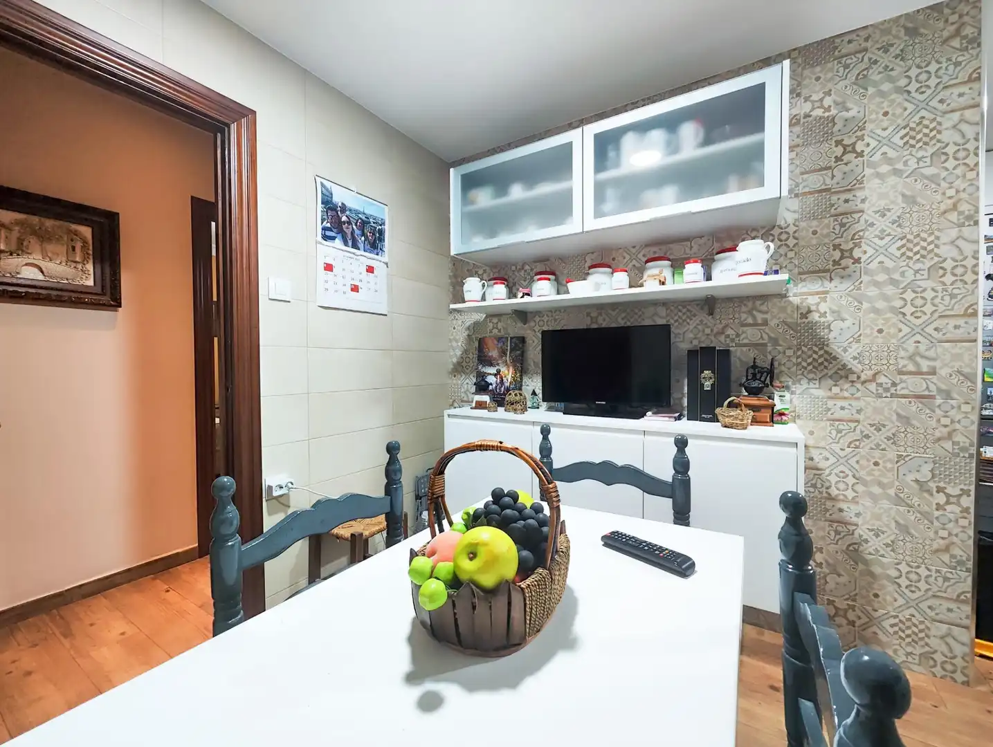 Küche von Wohnung zum Verkauf in Puertollano mit Klimaanlage, Parkett und Möbliert