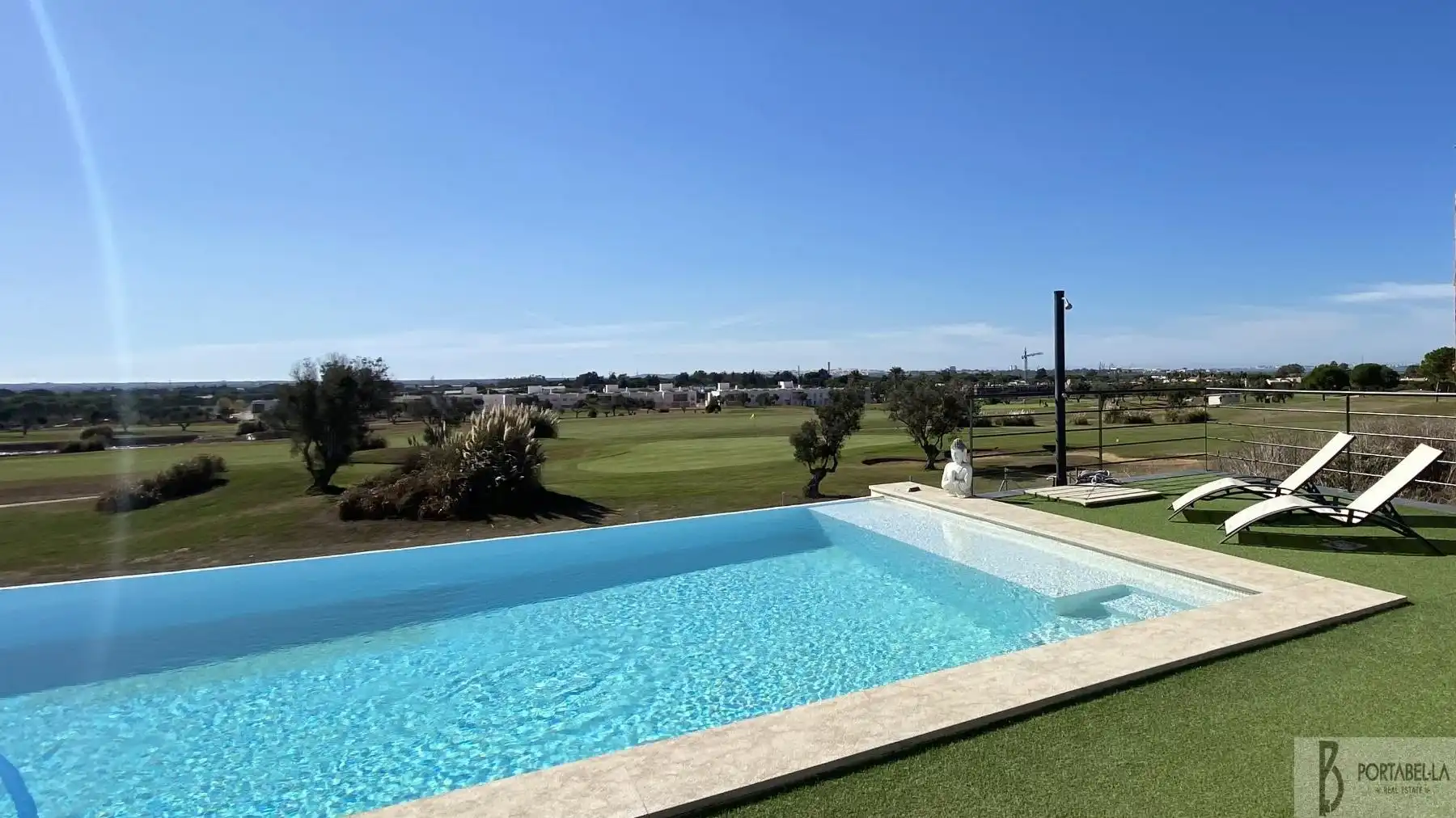 Swimming pool of Houses for sale in Puerto Real  with Swimming Pool