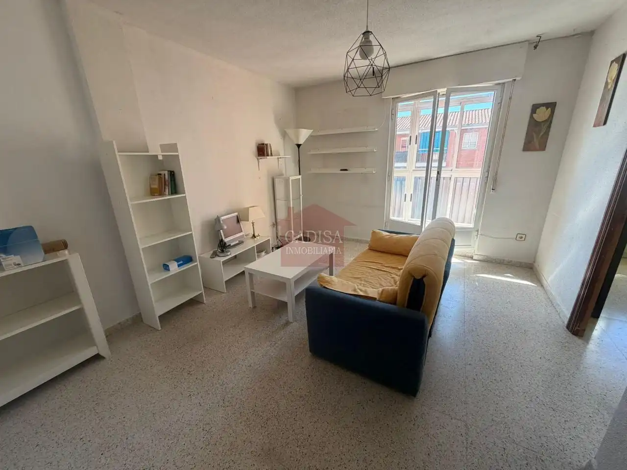 Sala d'estar de Pis de lloguer en Terradillos amb Calefacció, Moblat i Balcó