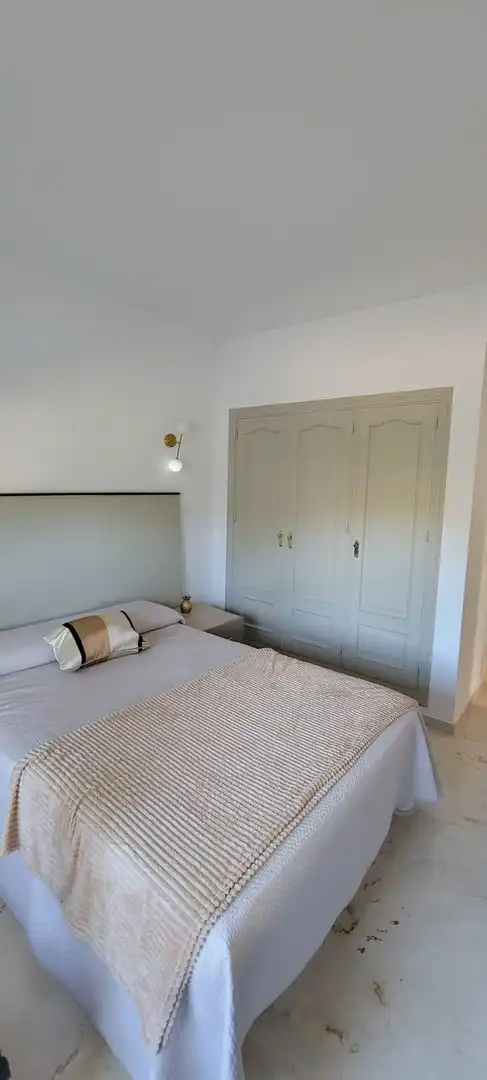 Apartament amb piscina en venda a Nueva Andalucía, imagen 17