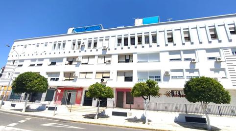 Foto 2 de Ático en venta en San José de la Rinconada, Sevilla