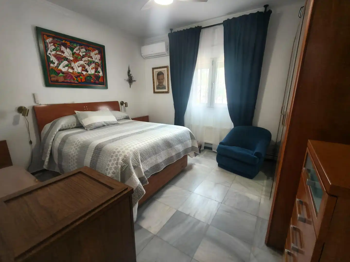 Bedroom of Houses for sale in Chiclana de la Frontera  with Air Conditioner, Swimming Pool and Alarm