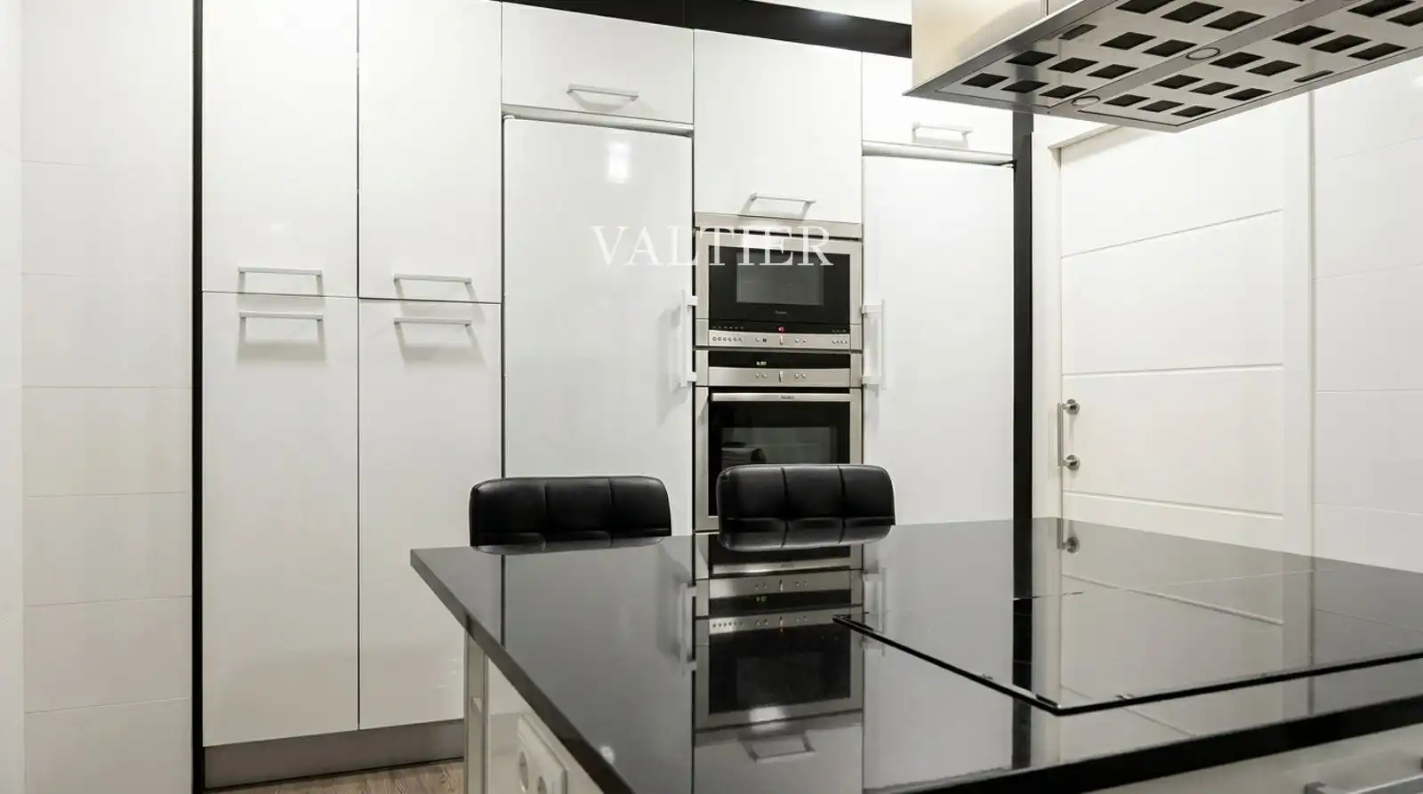 Kitchen of Flat for rent in Madrid  with Air Conditioner