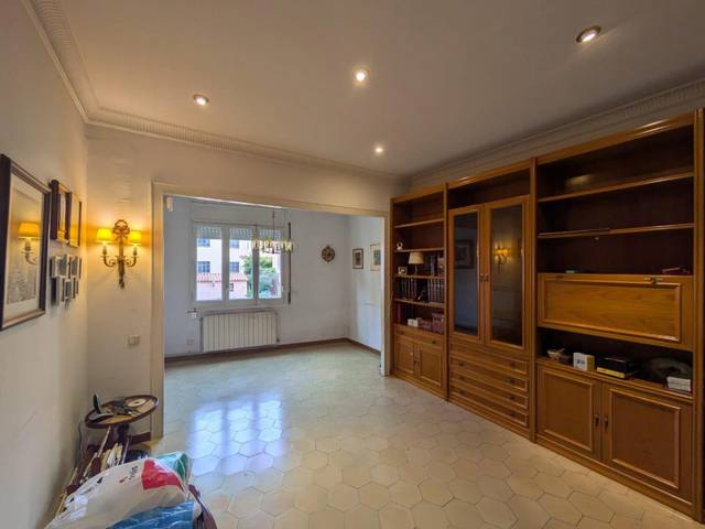 Piso en Venta en del Torrent de l'Olla en Vila de Gràcia