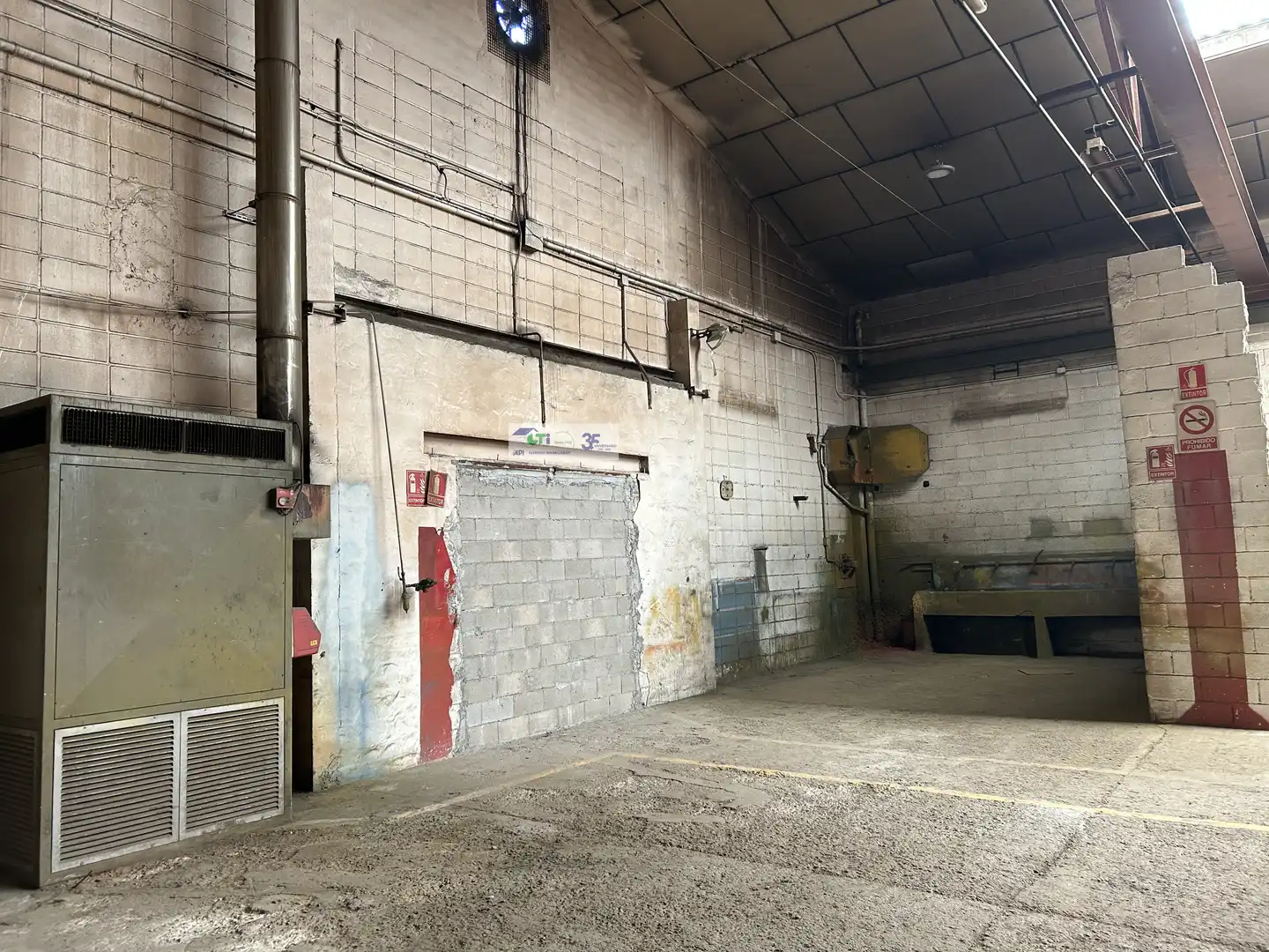 Nau industrial de lloguer en Utebo