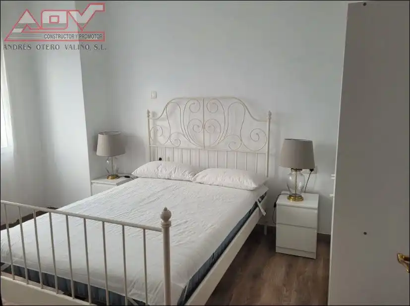 Bedroom of Flat for rent in Ferrol  with Air Conditioner and Heating