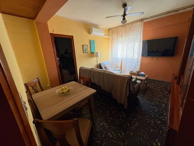 Piso en Venta en El Castellar i l'Oliverar