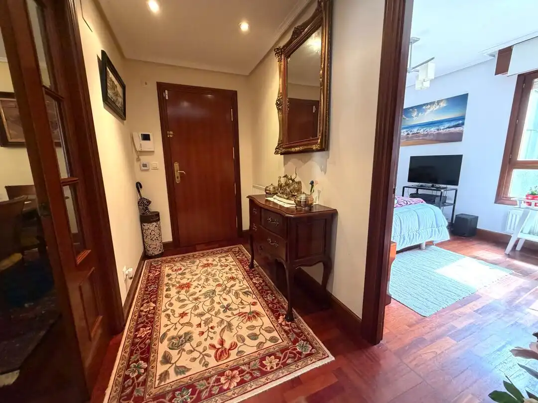 Piso en venta en Sopela con Calefacción y Trastero