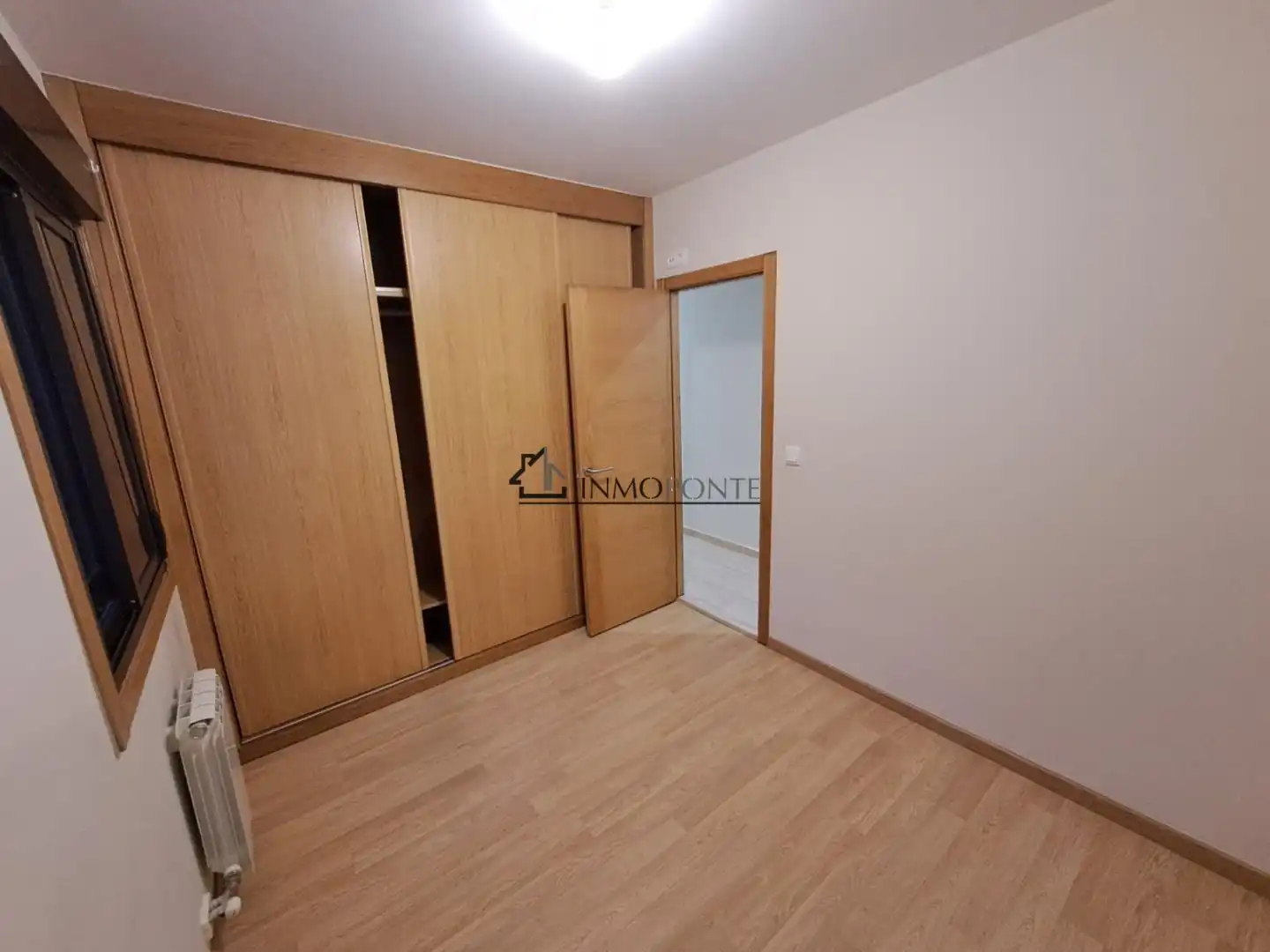 Schlafzimmer von Dachboden zum Verkauf in Vilagarcía de Arousa