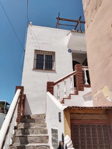 Vista exterior de Casa o xalet en venda en Alhaurín El Grande amb Terrassa