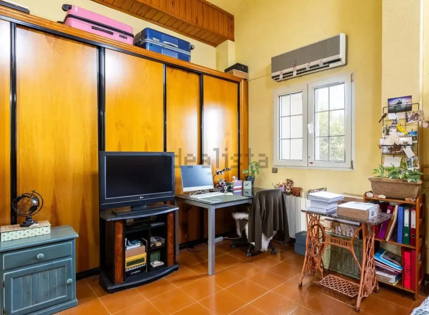 Bedroom of Houses for sale in L'Eliana  with Air Conditioner, Heating and Private garden
