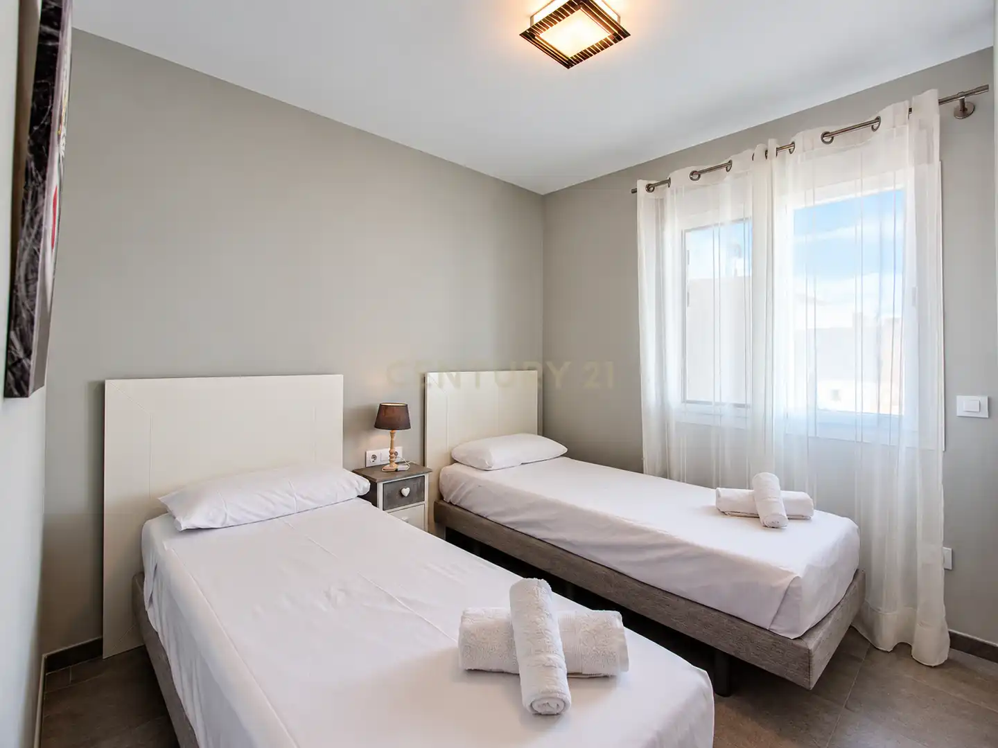 Schlafzimmer von Wohnungen zur Miete in Calpe / Calp mit Klimaanlage, Abstellraum und Ofen