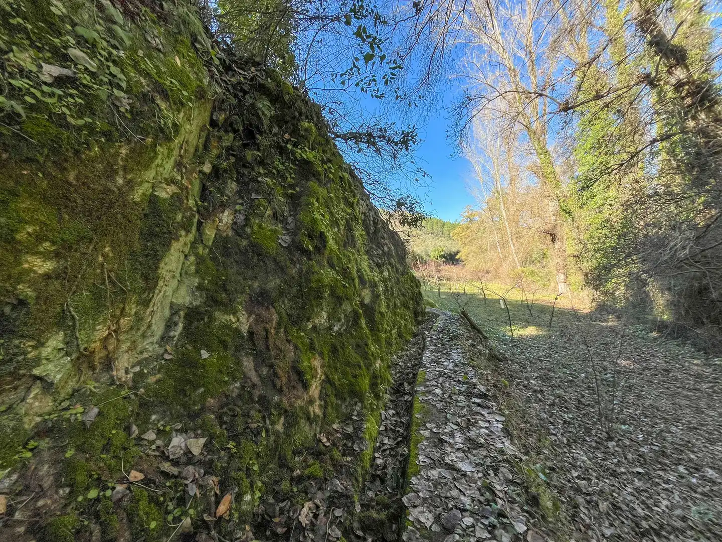 Grundstücke zum Verkauf in La Nava