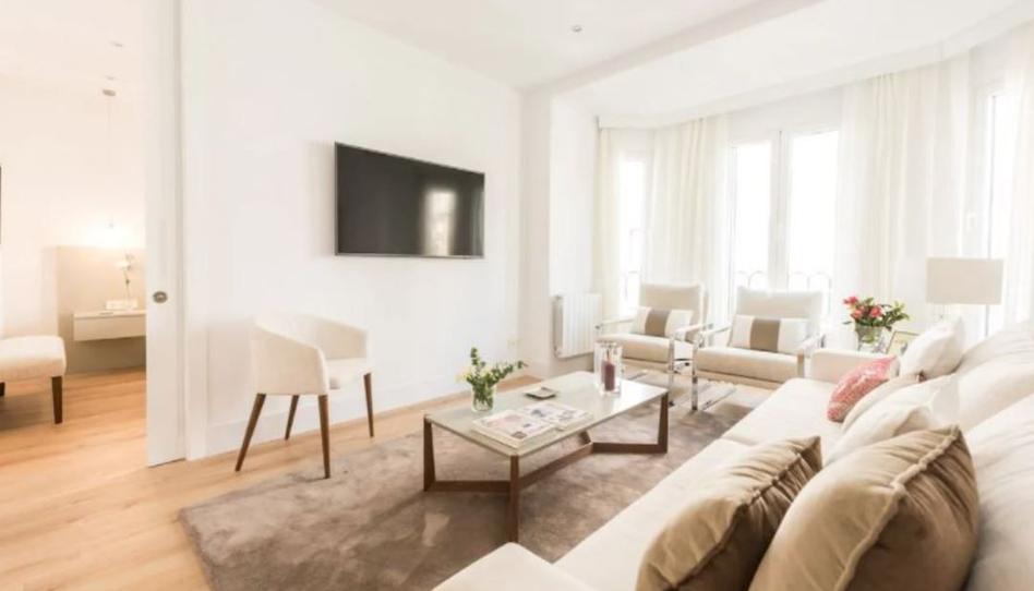 Photo 1 of Apartment to rent in Carrer de Francesc Pi I Margall, 81, Centre, Barcelona